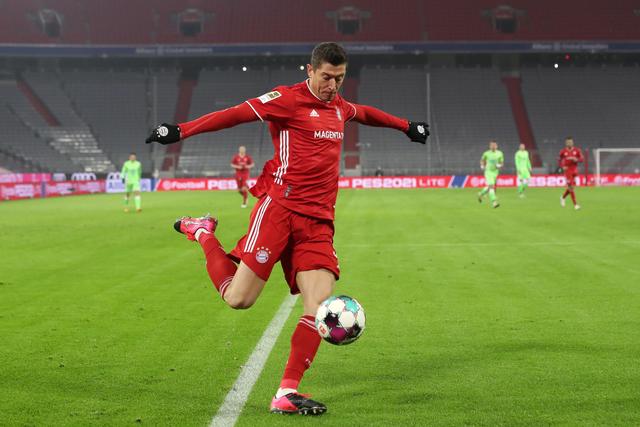 浓眉40+15詹姆斯31分 湖人险胜送奇才13连败